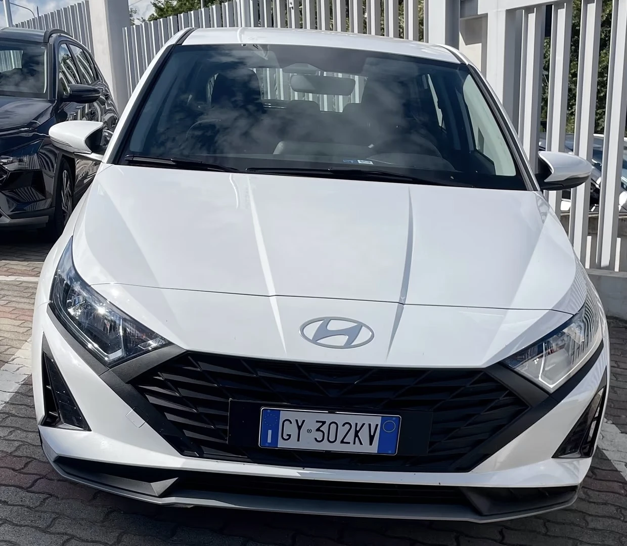 Hyundai i20 1.2 MPI MT GPL Connectline