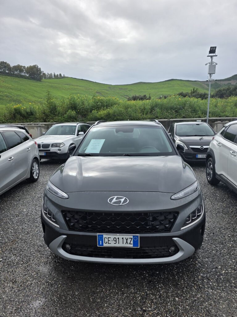 HYUNDAI KONA