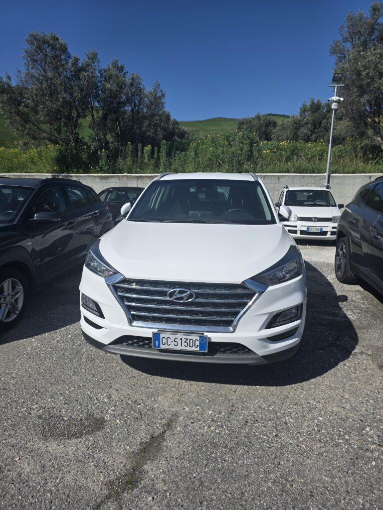 HYUNDAI TUCSON 1.6 CRDI 48V FULL
