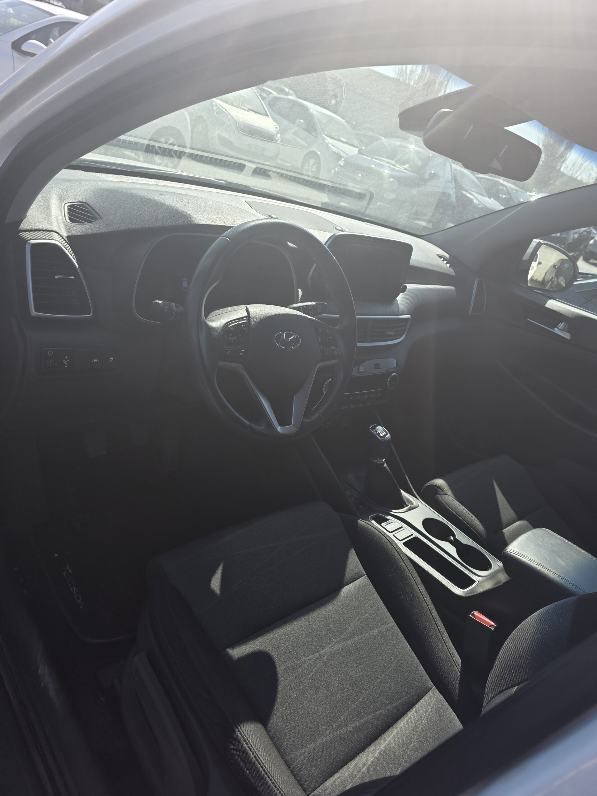 
								HYUNDAI TUCSON 1.6 CRDI 48V FULL full									