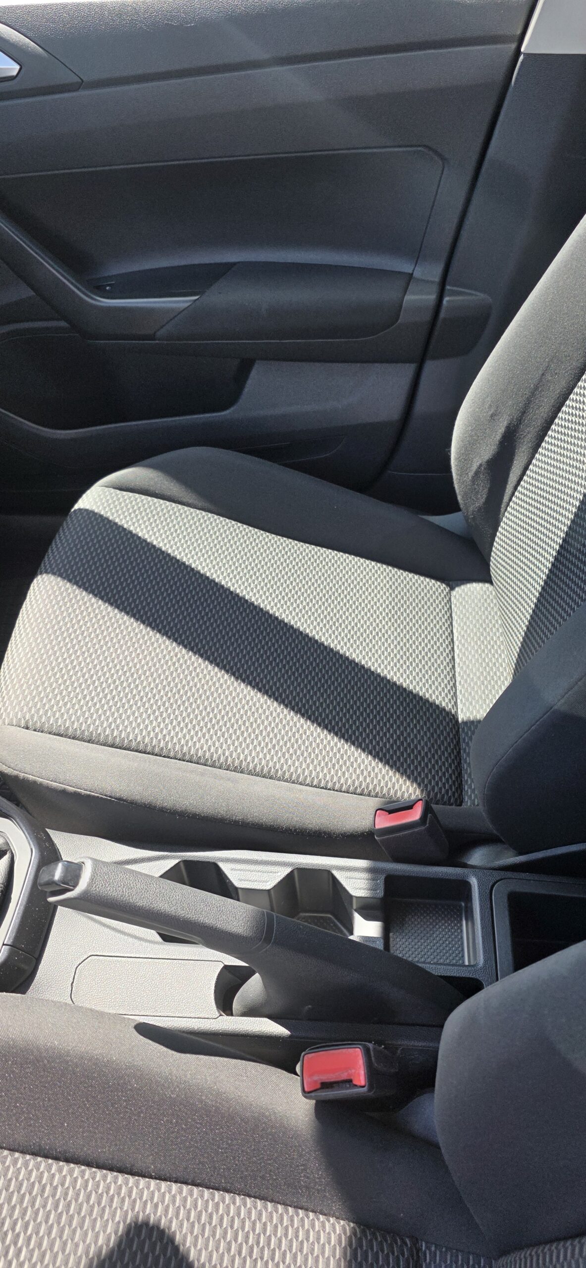 
								VOLKSWAGEN POLO 1.6 TDI full									